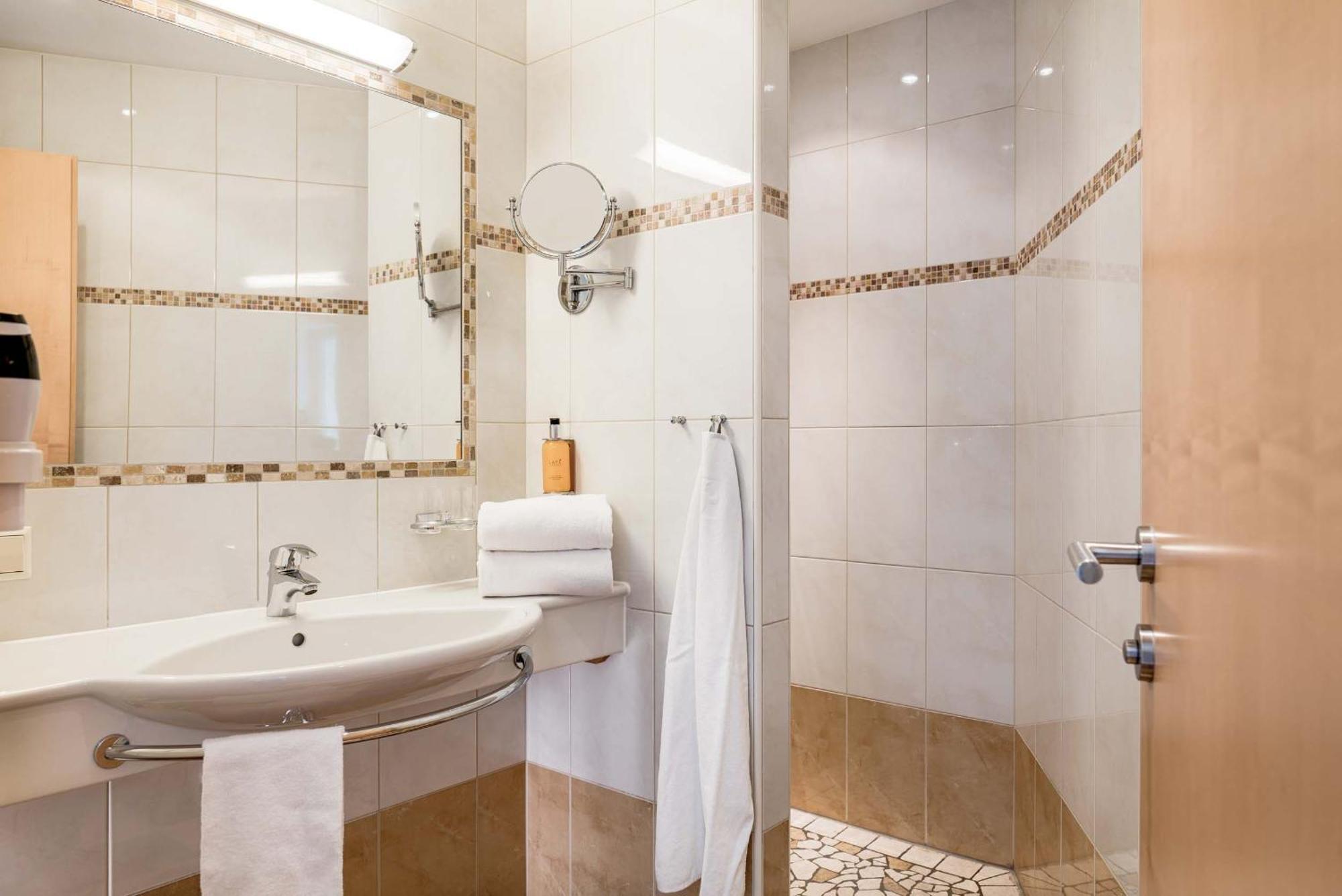 B&B Hotel Die Barbara Schladming Ngoại thất bức ảnh